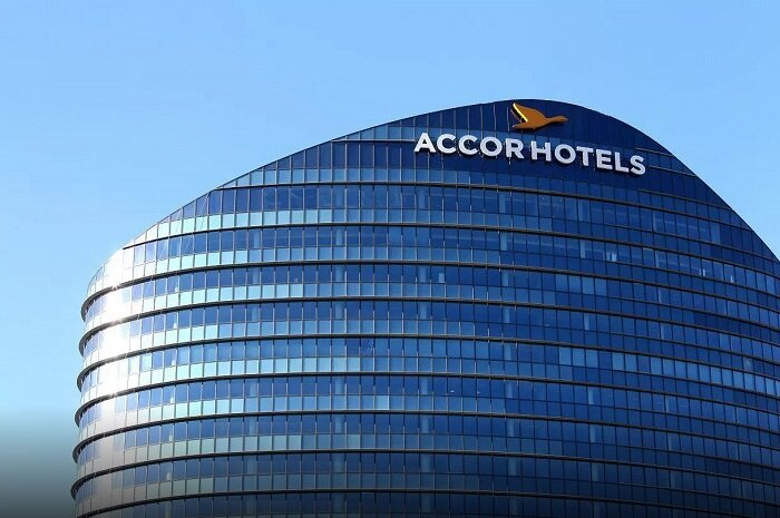 AccorHotels l'apertura di numerose posizioni in varie aree.