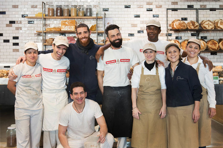 Eataly: Lavoro nella Gastronomia, Ospitalità e Commercio